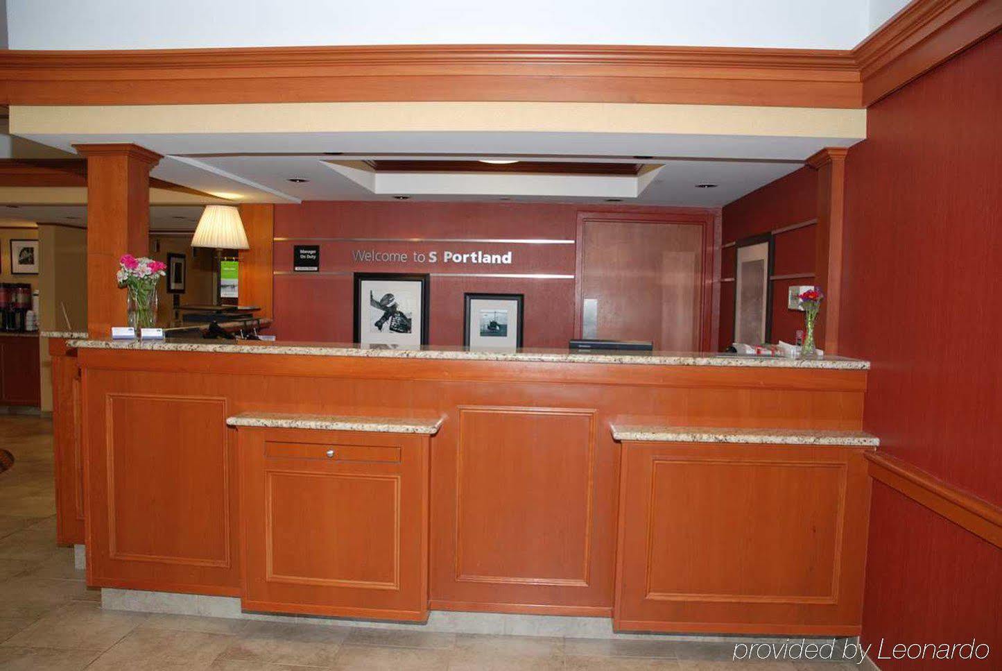 Hampton Inn Portland-Airport South Portland Exterior photo